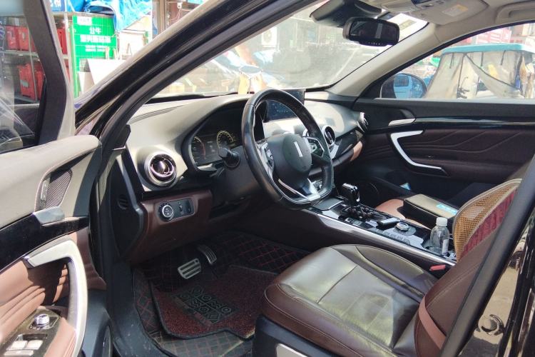 Used Wey VV7 2017 2.0T Flagship Model Driver Seat