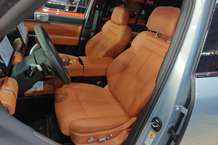 Used Formula Leopard Tai 7 2025 Model 190 km Four-Wheel Drive Ultra Edition
