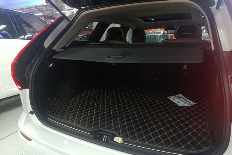 Used Volvo XC60 2019 T5 4x4 Smart Edition China VI Standard
