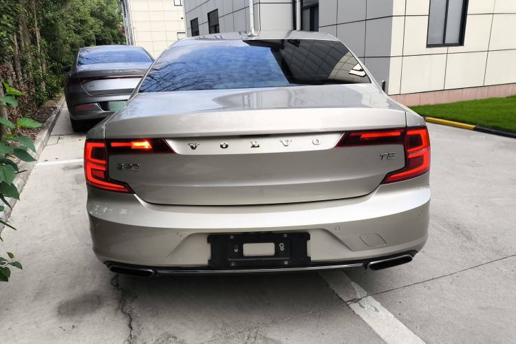 Used Volvo S90 2018 T5 Zhiyuan Edition
