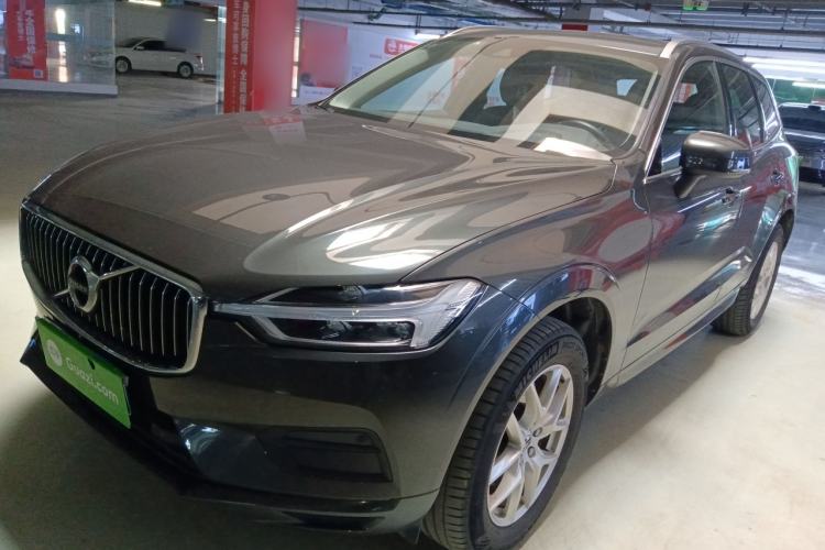 Used Volvo XC60 2019 T5 4x4 Smart Edition China V Standard