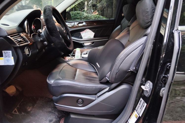 Used Mercedes-Benz GL-Class  Left Front Seat