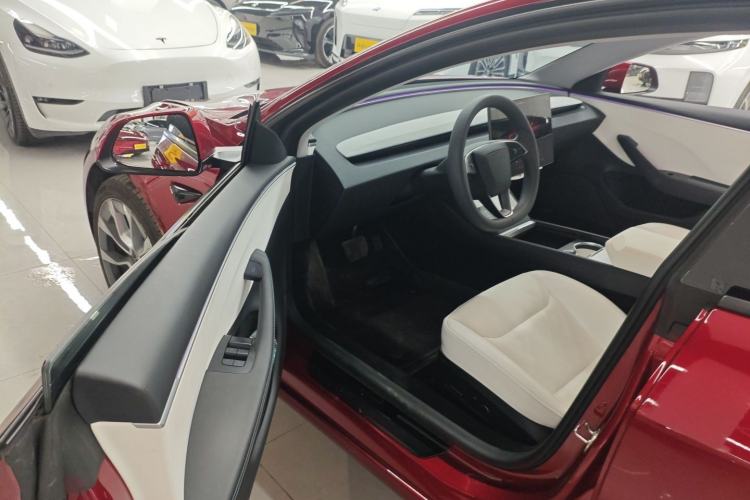 Used Tesla Model 3 2023 Rear-Wheel-Drive Version
