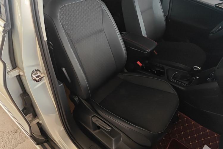 Used Volkswagen Tiguan L 2018 330TSI Automatic Two-Wheel Drive Luxury Edition