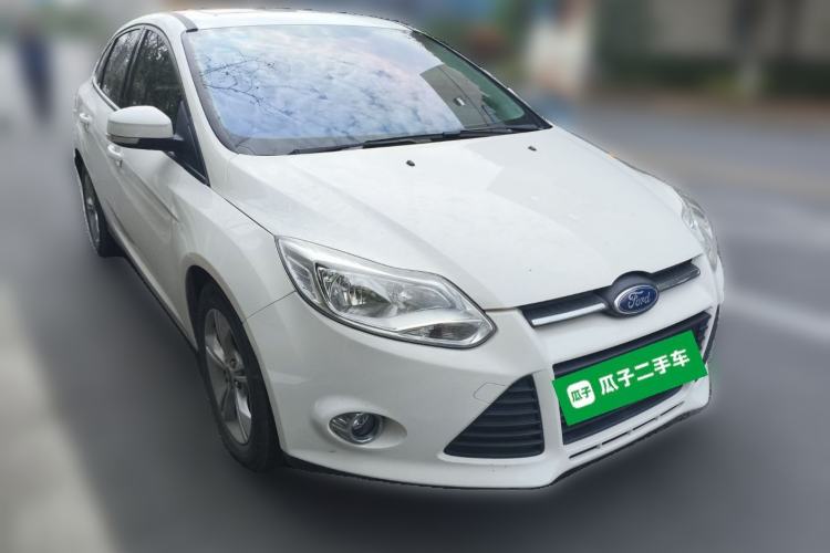 Used Ford Focus 2012 Sedan 1.6L Automatic Fashion Edition