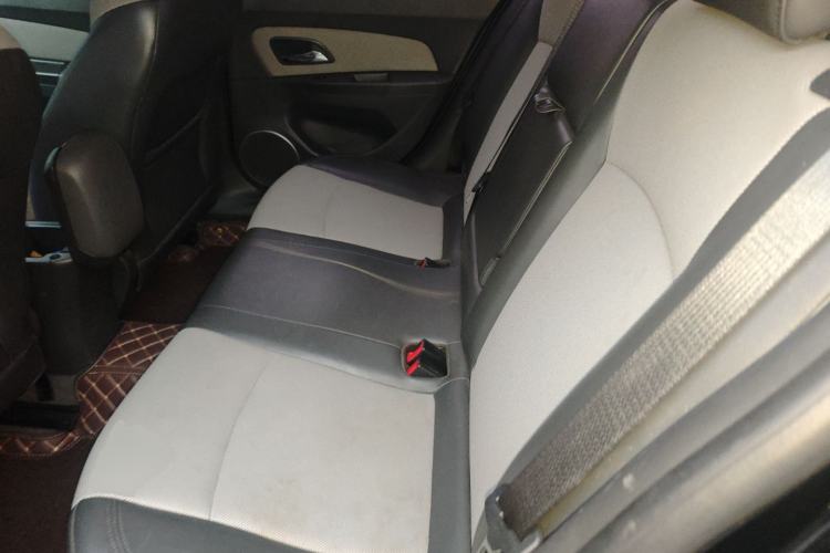 Used Chevrolet Cruze 2012 1.6L SE MT