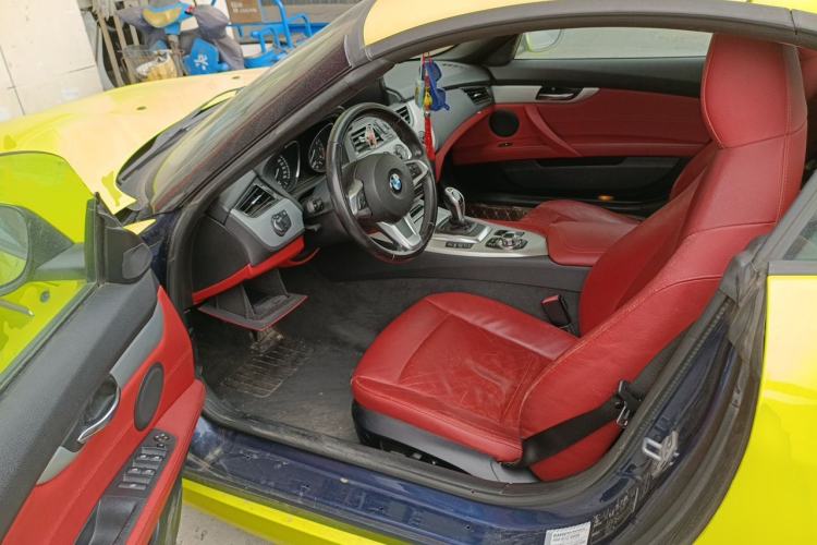 Used BMW Z4 2013 sDrive20i Leading Model
