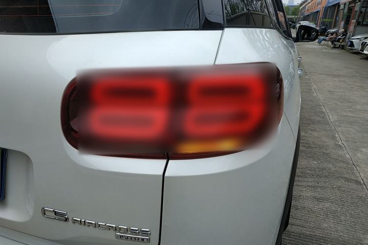 Used Citroen C5 AIRCROSS 2017 350THP Fashion Edition Right Rear Taillight