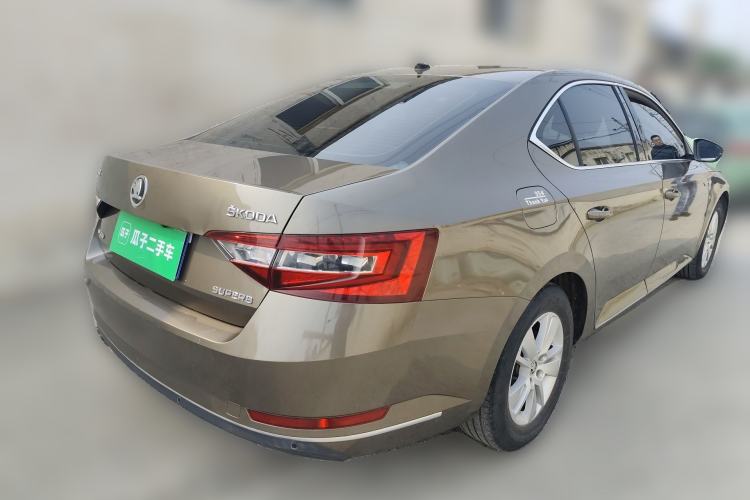 Used Skoda Superb 2016 TSI280 Manual Front-Drive Version
