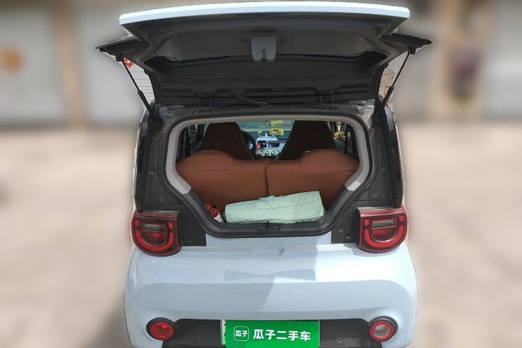 Used Chery QQ Ice Cream 2022 170km Sundae Phosphate Lithium-Ion