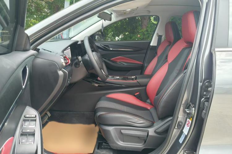 Used Oshan X5 2021 1.5T DCT Prestige Edition
