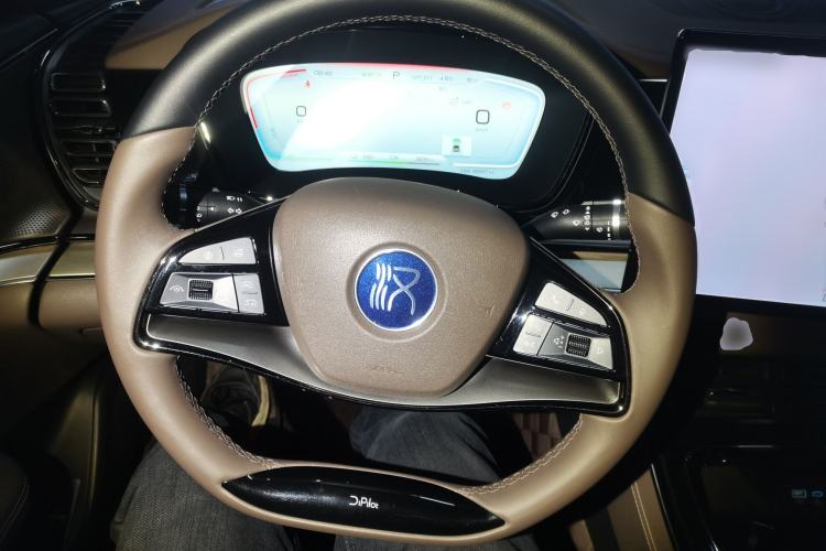 Used BYD Han 2023 EV Champion Edition 506KM Front-Wheel-Drive Premium Model
