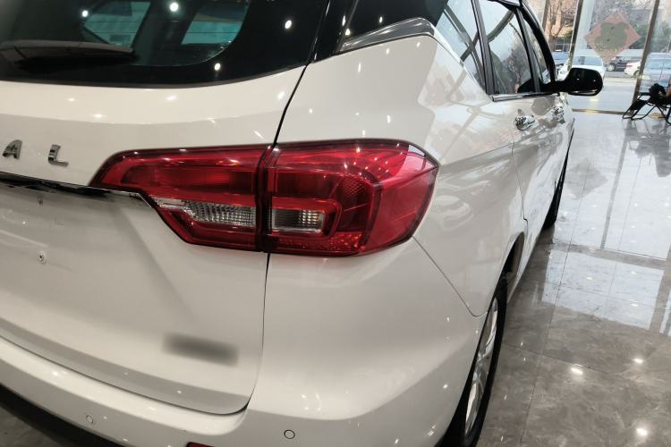 Used Haval M6 2019 1.5T DCT Two-Wheel Drive Value Edition China VI Standard Right Rear Taillight
