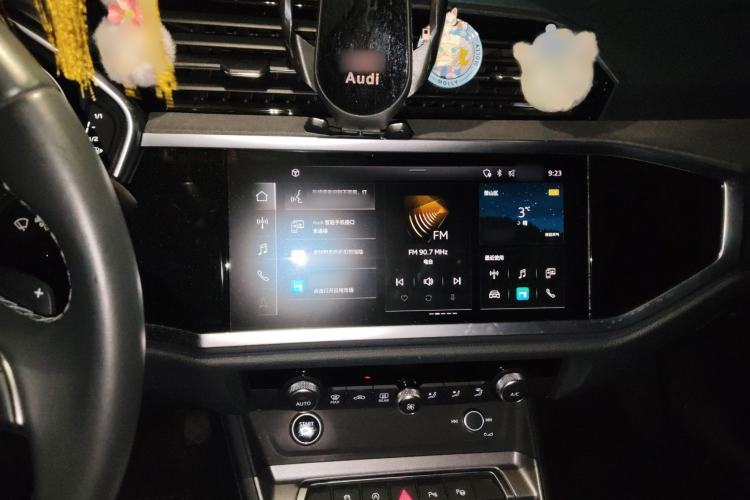 Used Audi Q3 2022 35 TFSI Fashion Dynamic Model
