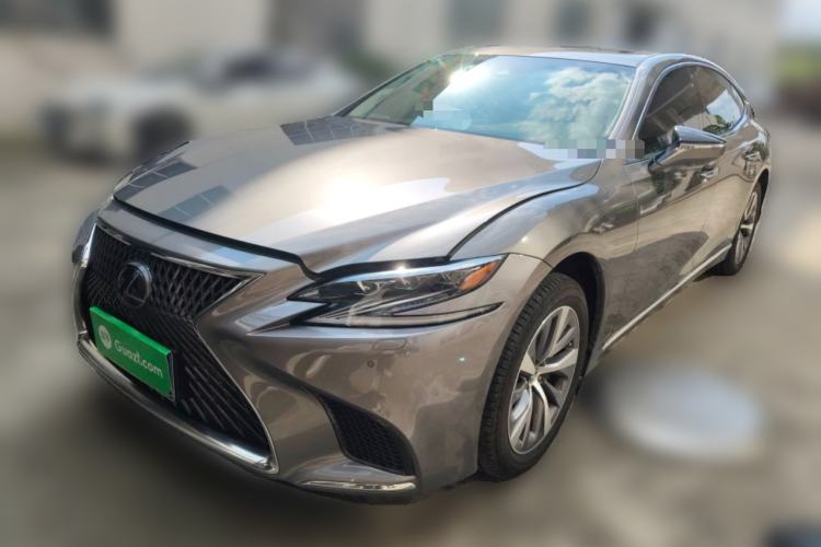 Used Lexus LS 2018 500h Excellence Edition China VI standard