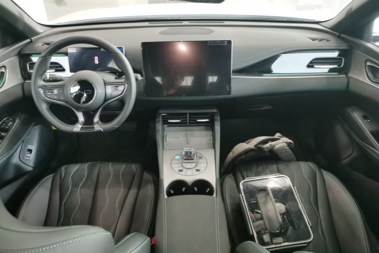 Used BYD Seal 06 New Energy 2024 DM-i 120KM Flagship Model Center Console