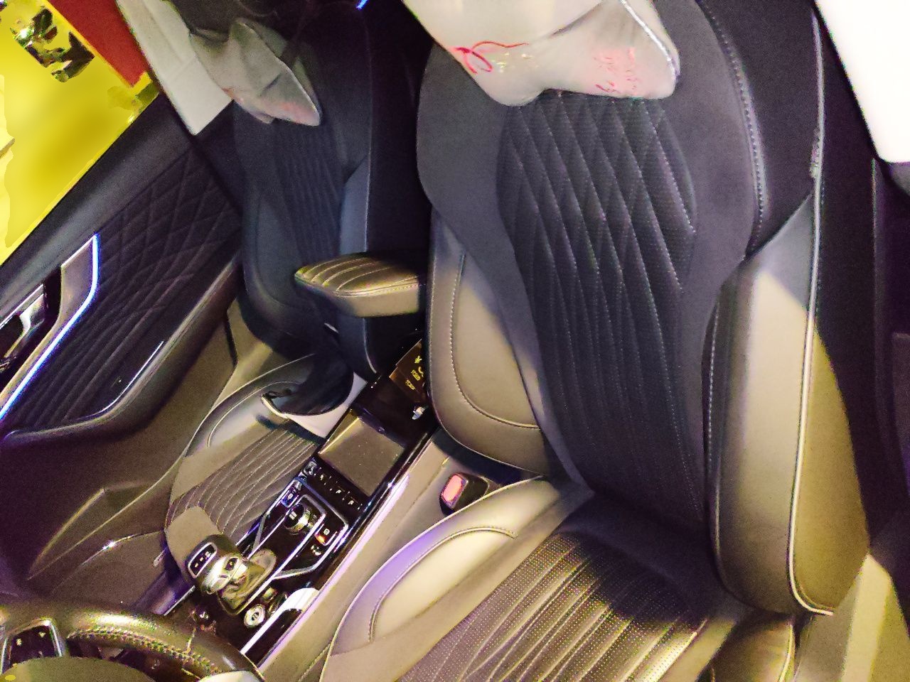 Hongqi HS5 2022 Revised Version 2.0T Smart Connect Flagship Edition — снимка 15