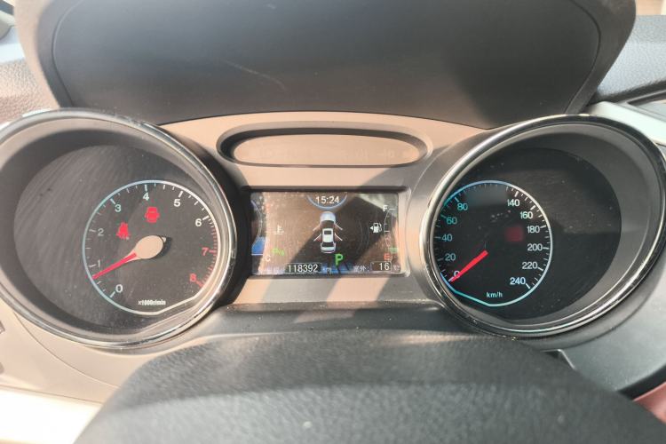 Used BYD G5 2014 1.5TID Automatic Prestige Model