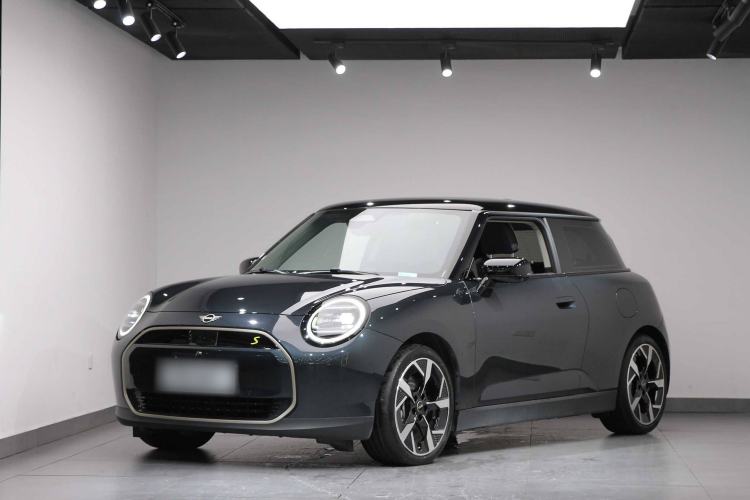 Used MINI Electric COOPER 2024 452km COOPER SE Artist