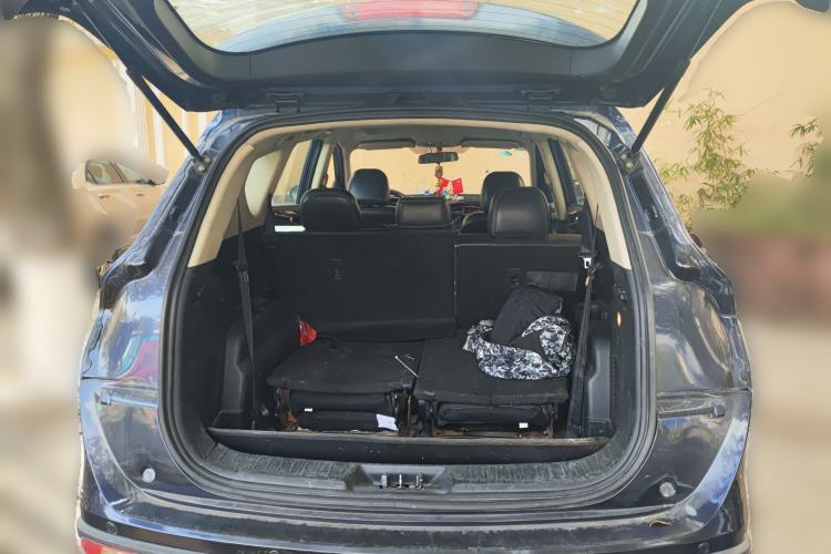 Used Dongfeng Fengon 580 2016 1.8L Manual Comfort Model Trunk