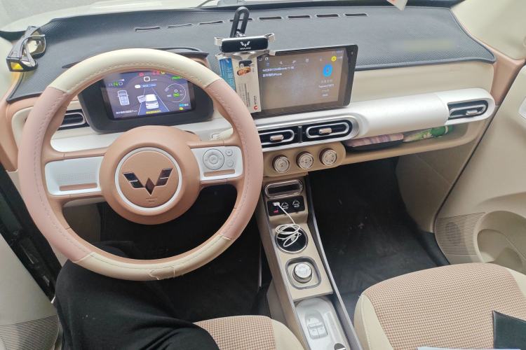 Used Wuling Hongguang MINIEV 2024 3rd Generation 215km Youth Edition
