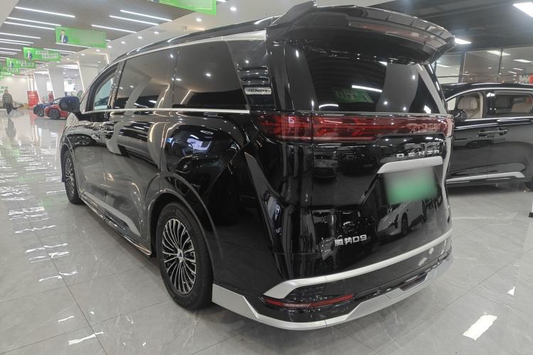 Used Denza D9 2022 DM-i 970 Four-Wheel Drive Prestige Model