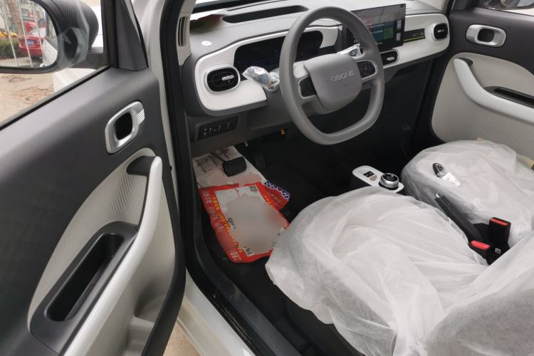 Used Geely Galaxy Panda 2025 210 km – Yuanqi Bear
