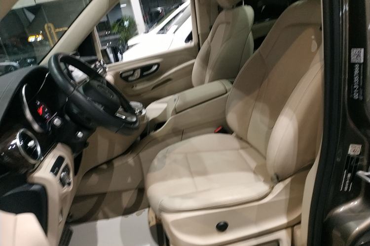 Used Mercedes-Benz V-Class 2017 V 260 Prestige Edition
