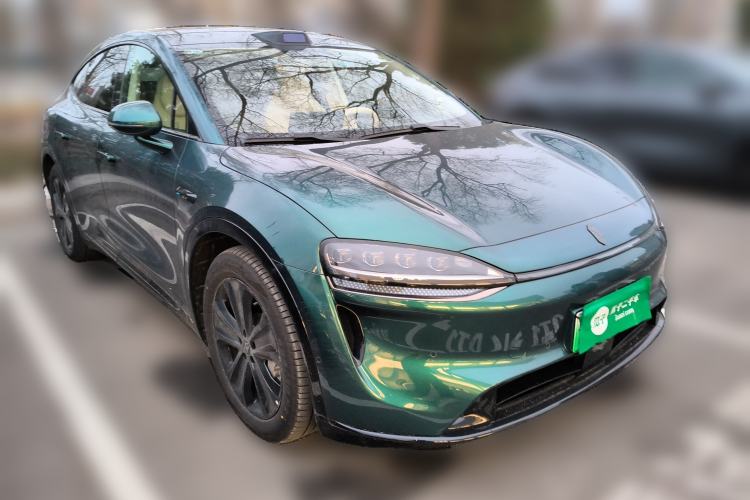 Used Hima Luxeed R7 2026 Model Range-Extending Max Front Right 45 Deg