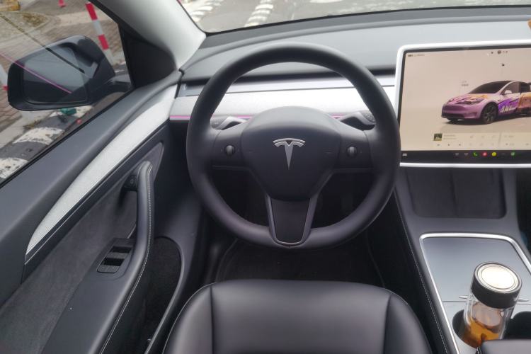 Used Tesla Model Y 2024 Rear-Wheel-Drive Version
