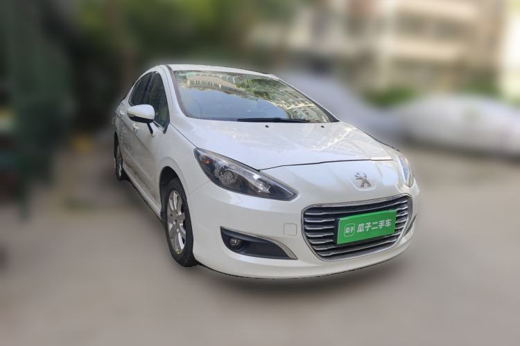 Used Peugeot 308 2014 Enjoy Edition Classic 1.6L Manual YouShang Model Front Right 45 Deg