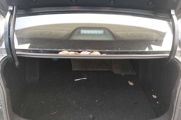 Used Dongfeng Aeolus Yixuan 2020 230T Automatic Glare-Proof Dark Knight Edition
