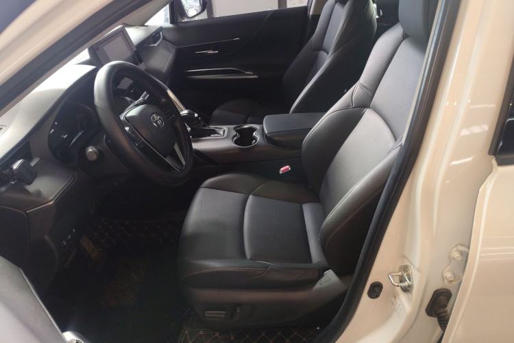 Used Toyota Venza 2022 2.0L CVT Two-Wheel Drive Luxury Edition