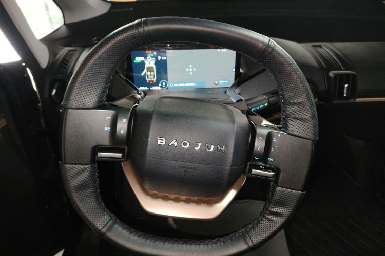 Used Baojun KiWi EV 2022 Artist Lite Edition Lithium Iron Phosphate
