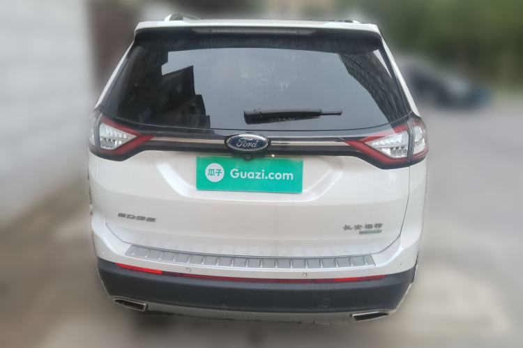 Used Ford Edge 2017 EcoBoost 245 Two-Wheel-Drive Sporty 7-Seater Rear