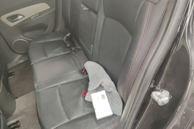 Used Chevrolet Cruze 2009 1.6L SE MT
