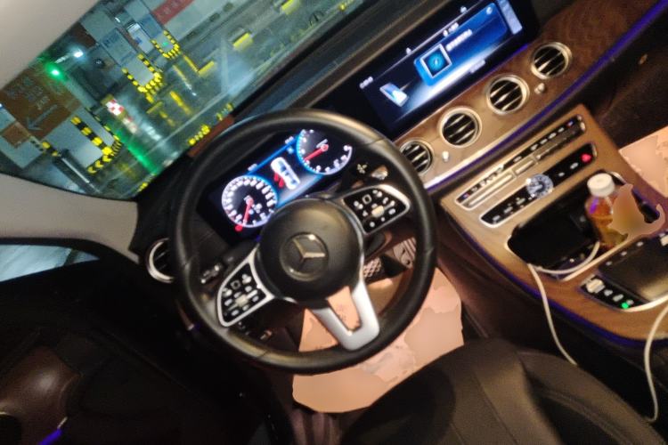 Used Mercedes-Benz E-Class 2020 Facelift E 300 L Stylish Edition Steering Wheel