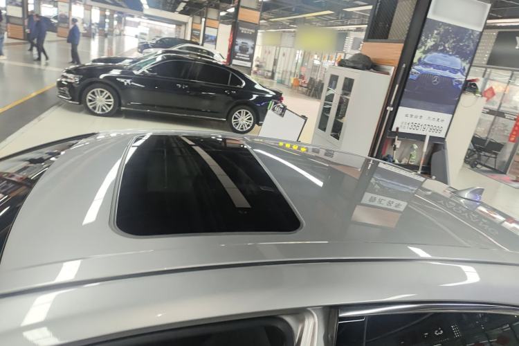 Used Toyota Avalon 2022 Dual-Engine 2.5L Luxury Edition Roof