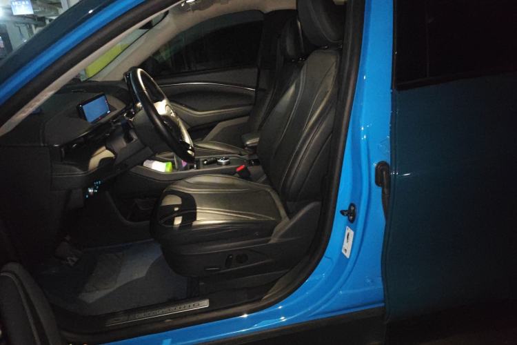 Used Ford Mustang Mach-E 2021 AION Y Plus Rear-Drive Luxury Edition (Long Range)