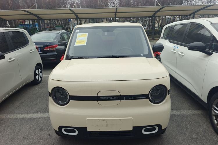 Used Geely Galaxy Panda 2025 210 km – Yuanqi Bear