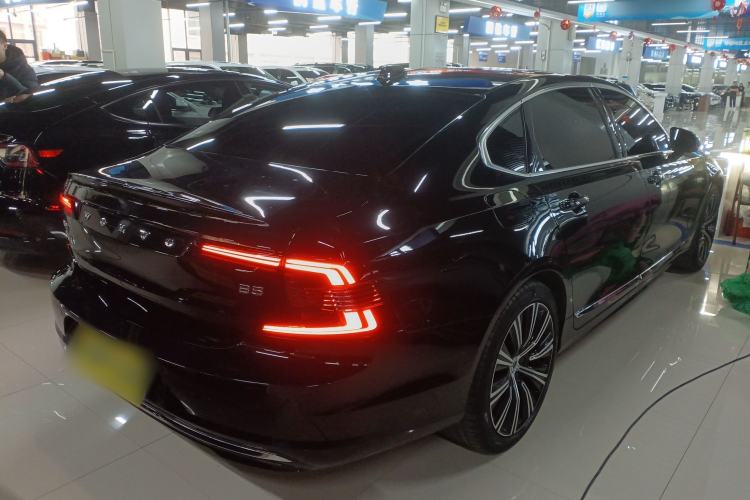 Used Volvo S90 2024 B5 Zhiyuan Luxury Edition