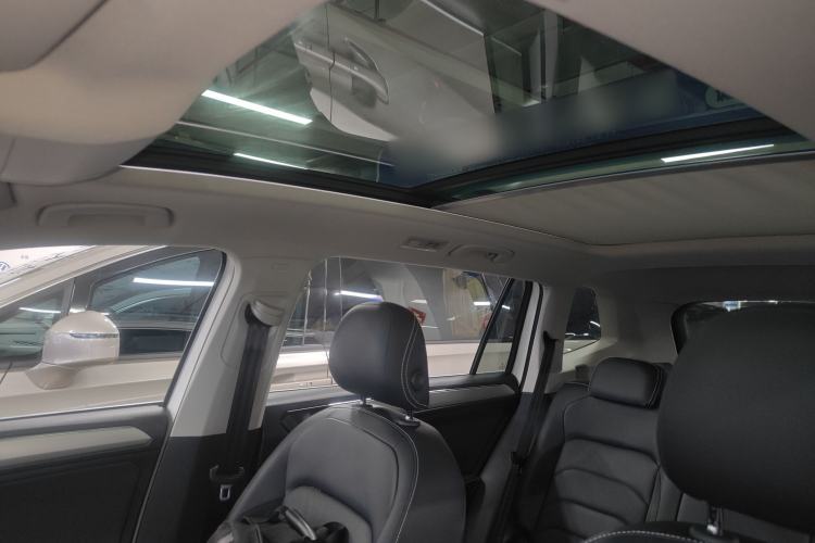 Used Volkswagen Tiguan L 2018 Facelift 330TSI Automatic Two-Wheel Drive Luxury Edition
