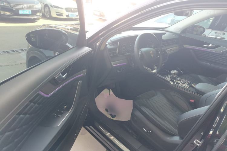 Used Hongqi HS5 2022 Facelifted Version 2.0T Smart Connect Flagship All-Wheel-Drive Edition Driver Seat
