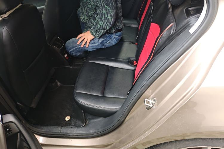 Used Skoda Octavia 2018 TSI230 DSG Comfort Edition Left Rear Seat