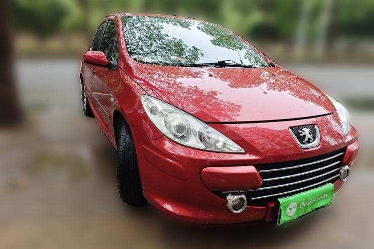 Used Peugeot 307 2012 1.6L Manual CROSS Front Right 45 Deg