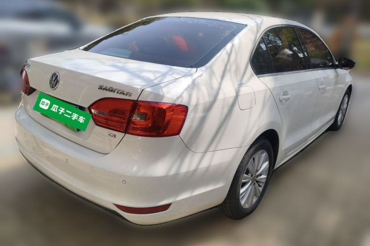 Used Volkswagen Sagitar 2014 1.4TSI Automatic Luxury Model