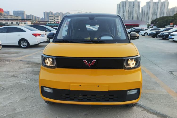 Used Wuling Hongguang MINIEV 2021 Macaron Premium Model – Lithium Iron Phosphate Front