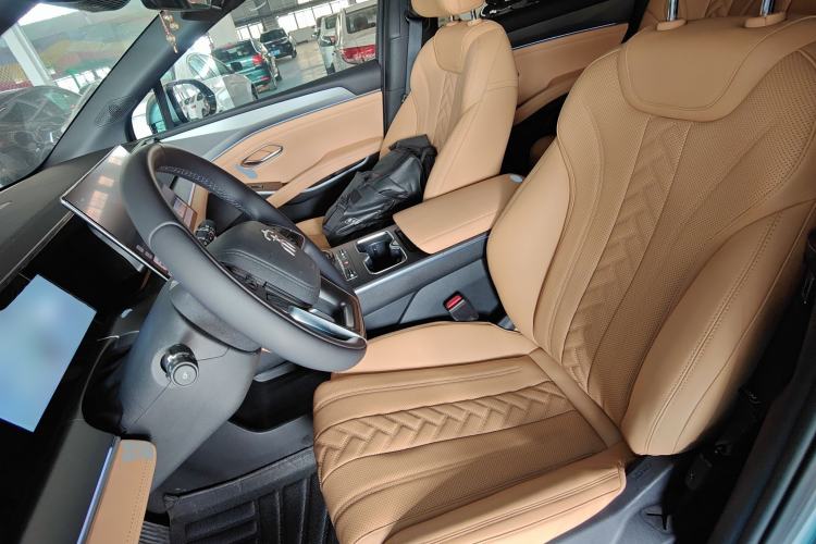 Used BYD Song L DM-i 2024 160km Beyond Edition
