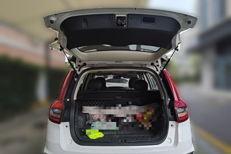 Used Geely Auto Vision X6 2018 1.8L Manual 4G Connect Luxury Edition