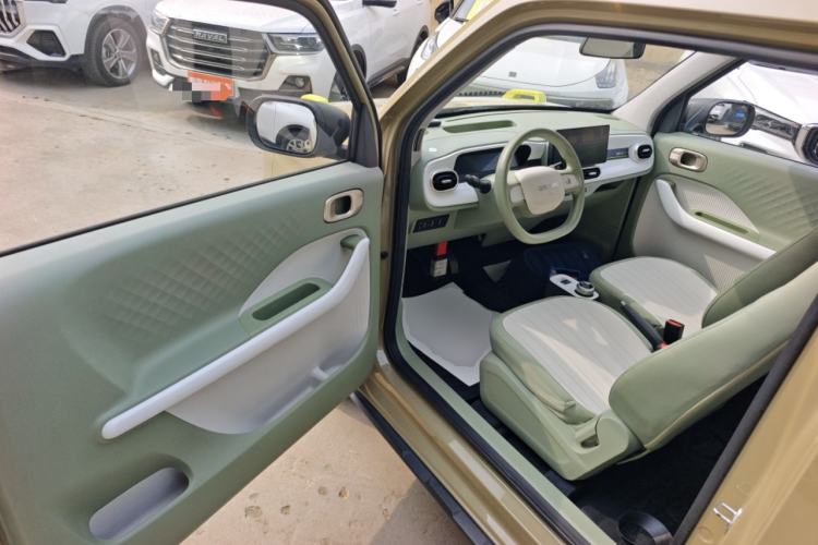 Used Geely Galaxy Panda 2025 210km Panda Rider Driver Seat